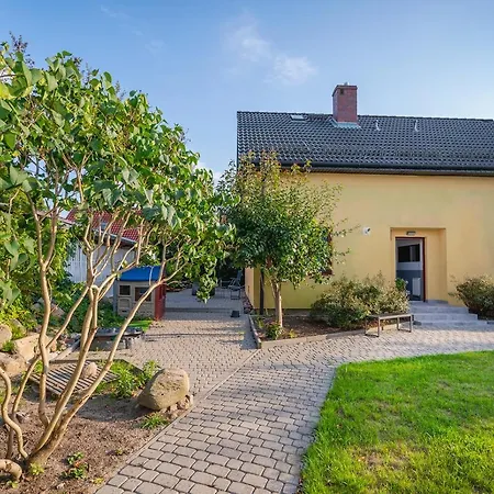 Akacjowa Zatoka - Pokoje I Apartamenty Mielenko Esterno foto