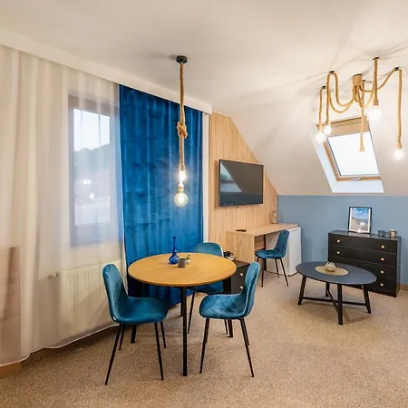Akacjowa Zatoka - Pokoje I Apartamenty Mielenko Esterno foto